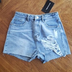 PrettyLittleThing "Mom Shorts"